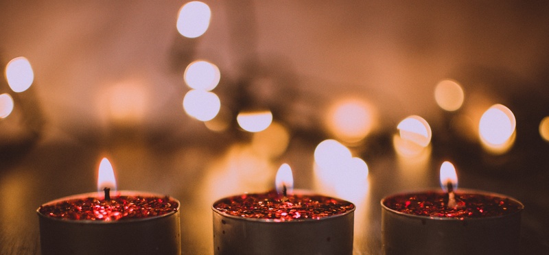holiday-candles-600 holy nights candles